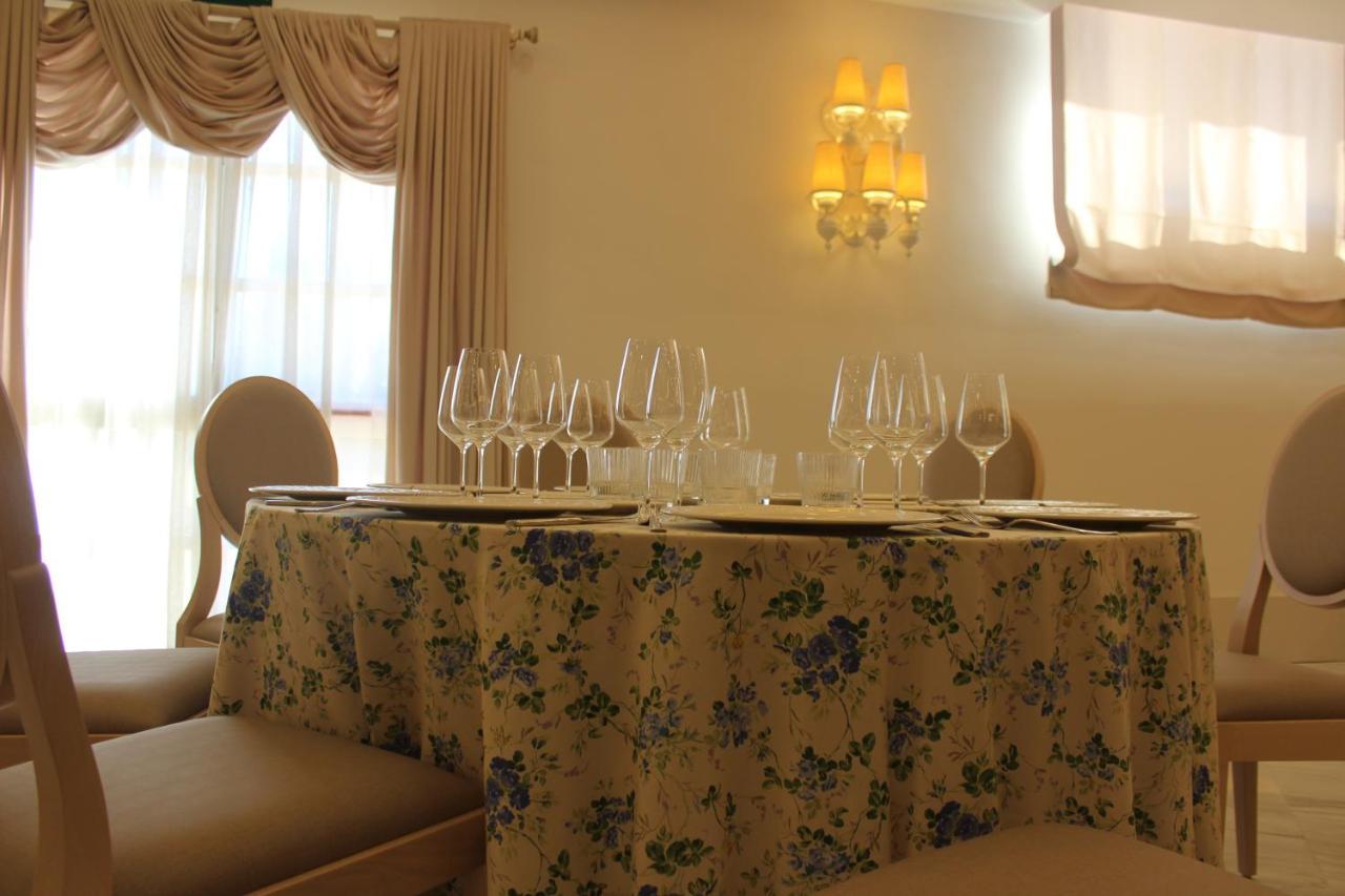 Hotel Reyes Ziries Albolote Zewnętrze zdjęcie